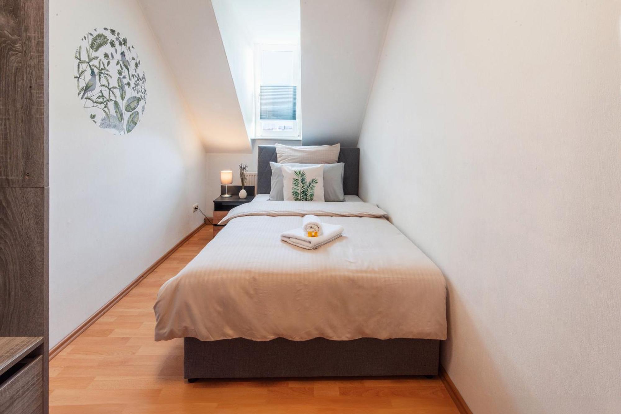 Grosszuegiges Apartment - Zentral - Kueche - Familienfreundlich Ерфурт Екстер'єр фото